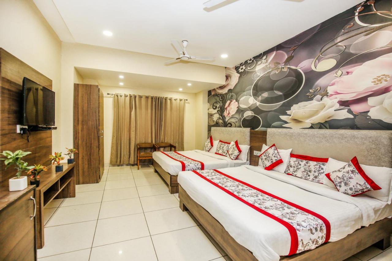 Hotel Karan Residency - 5 Min Walk From Golden Temple Amritsar Exterior photo