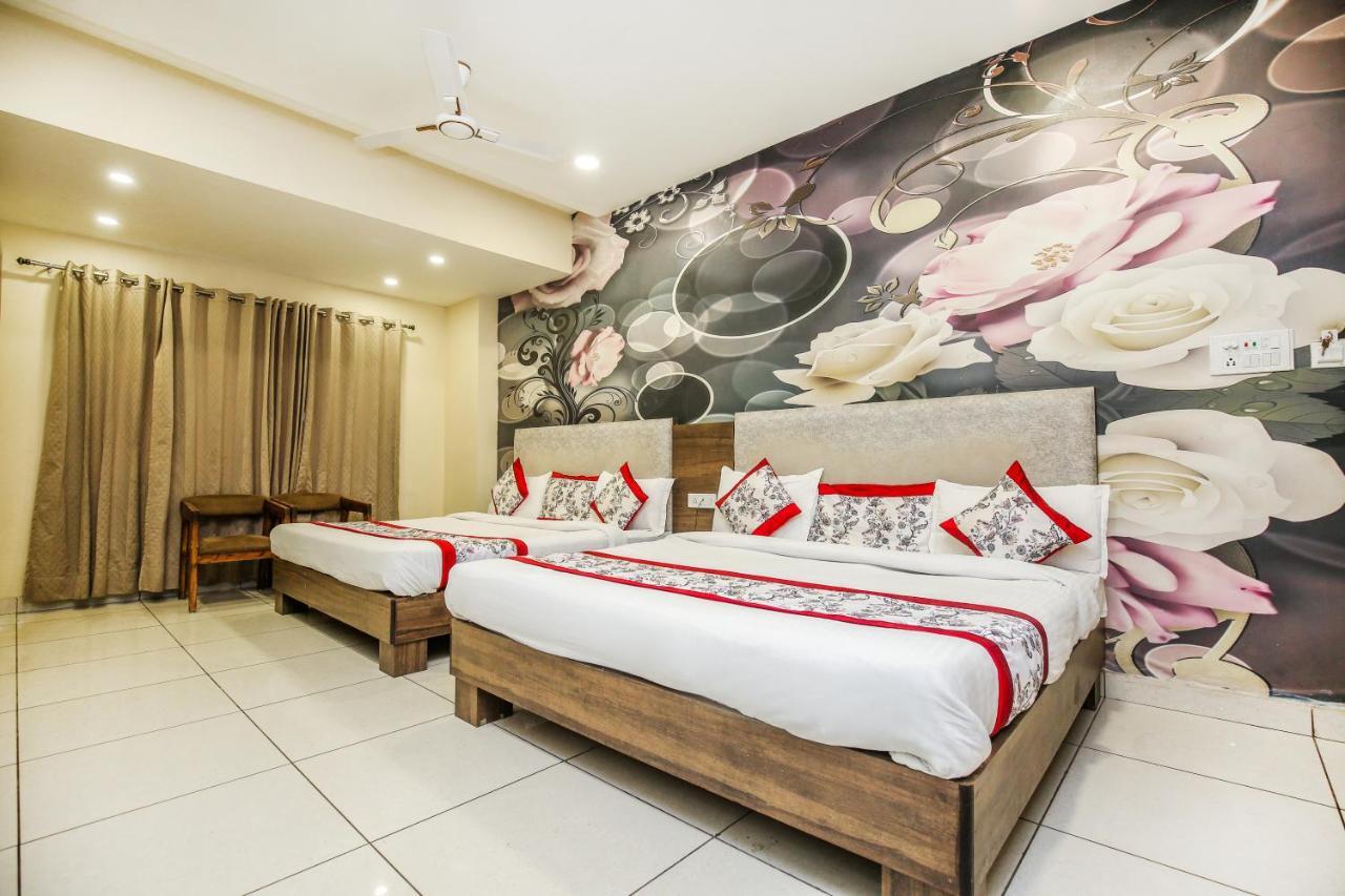 Hotel Karan Residency - 5 Min Walk From Golden Temple Amritsar Exterior photo
