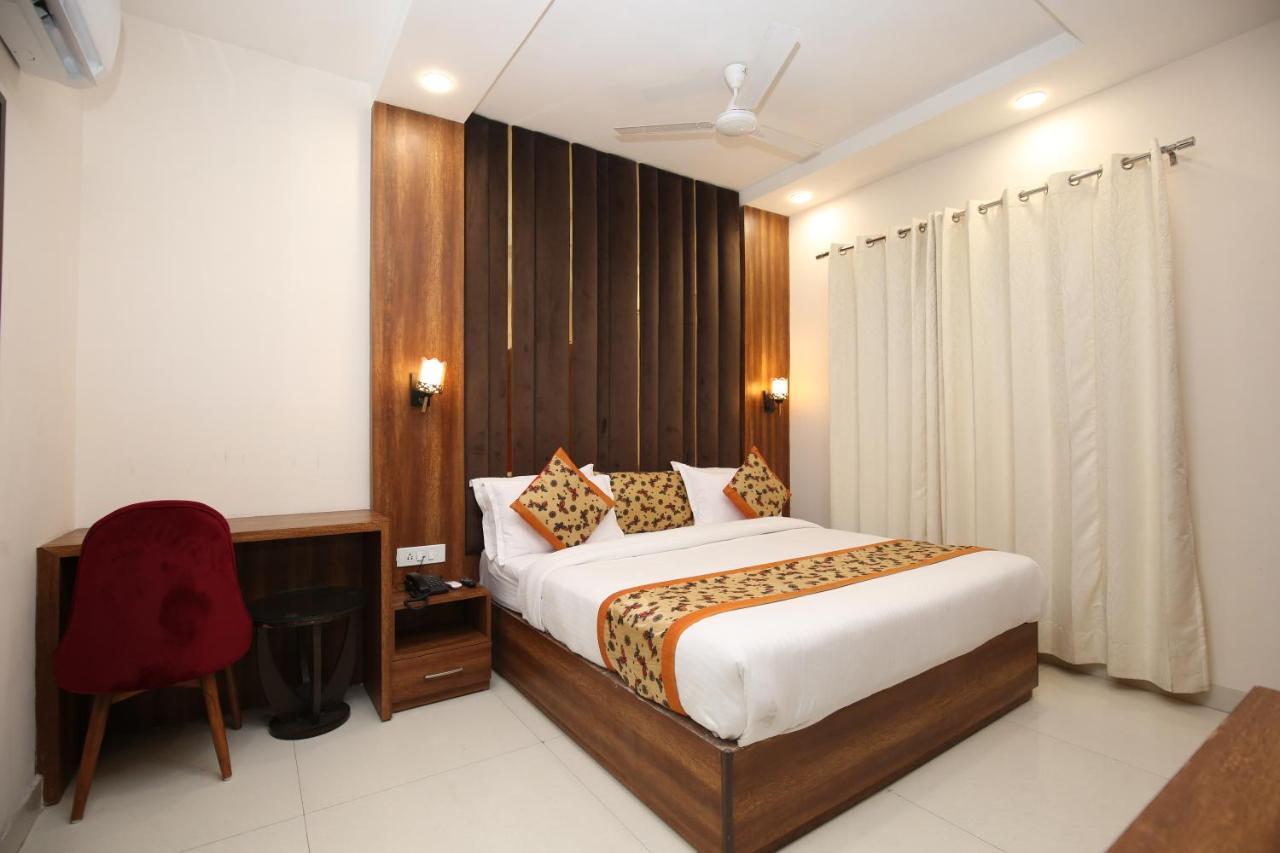 Hotel Karan Residency - 5 Min Walk From Golden Temple Amritsar Exterior photo